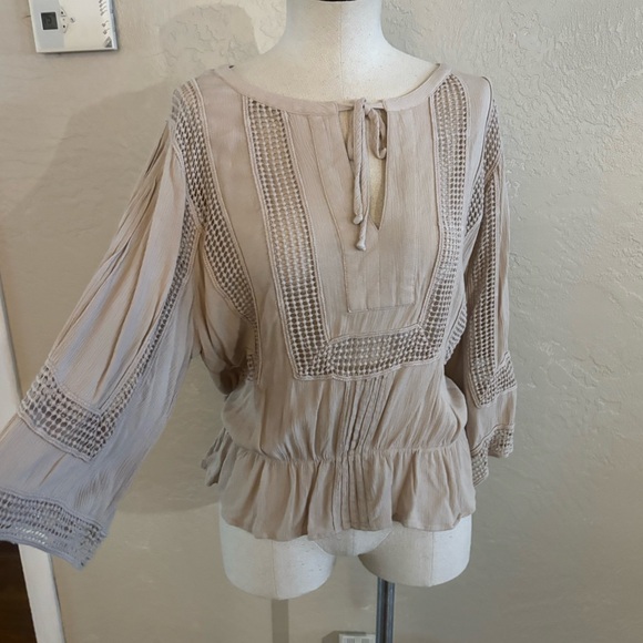 Black Rainn Tops - Women's Black RainnTaupe Boho Peasant Top sz Small